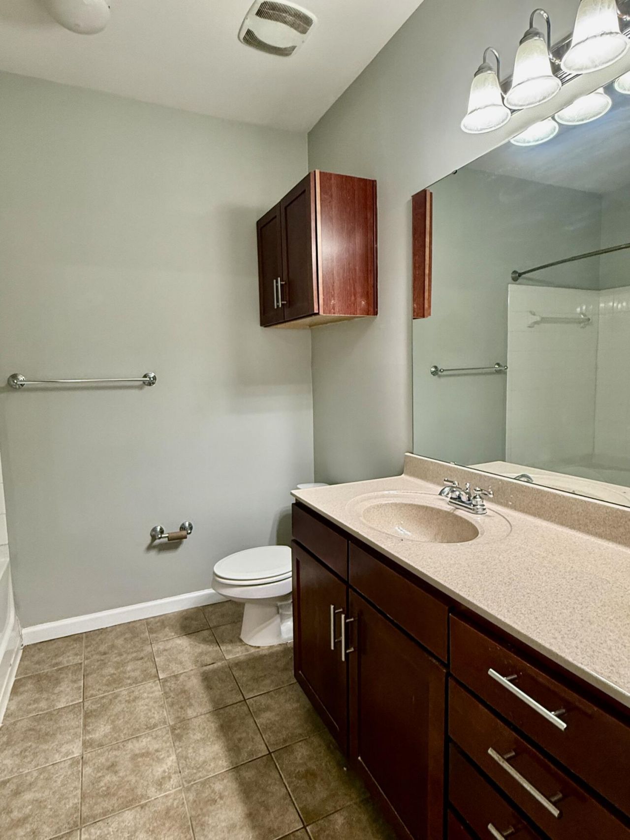 1755 Central Park Road Photo 10