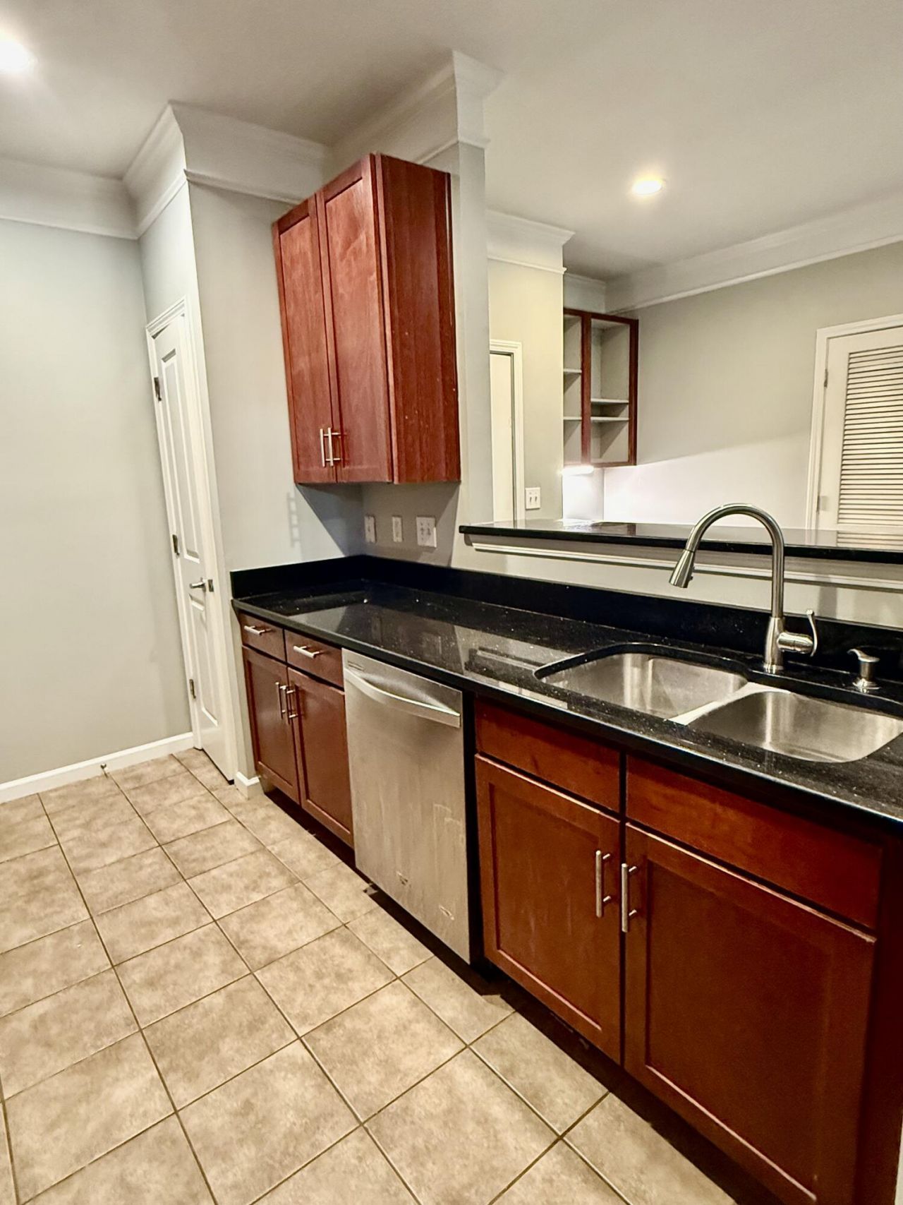 1755 Central Park Road Photo 5