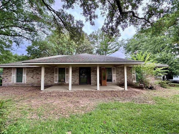 10160 Arnold Rd, Denham Springs, LA 70726