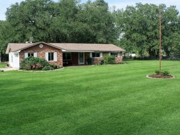 13124 NW 160TH AVENUE , MORRISTON, FL 32668