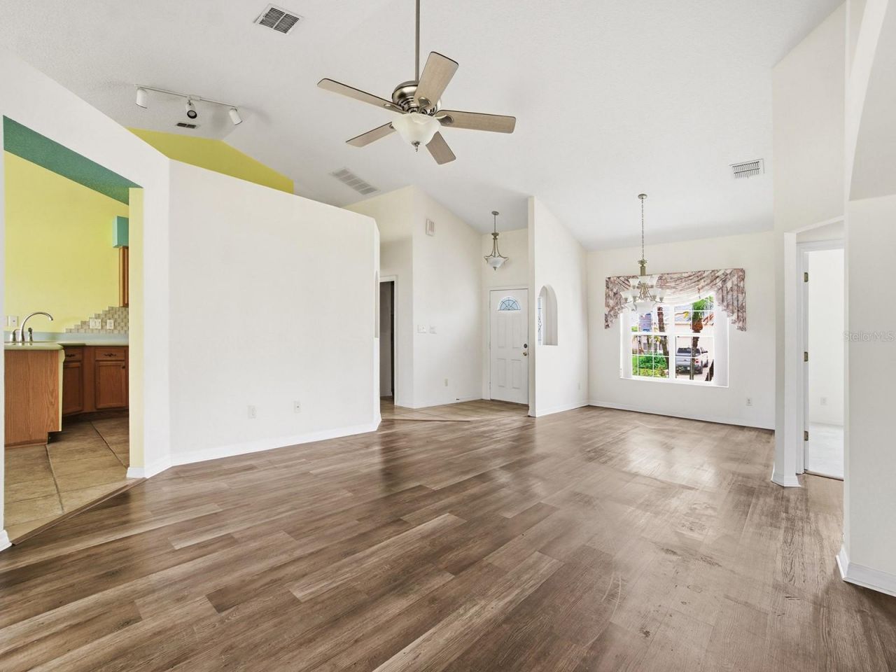 4835 Sable Ridge Court , Leesburg, FL 34748 Photo