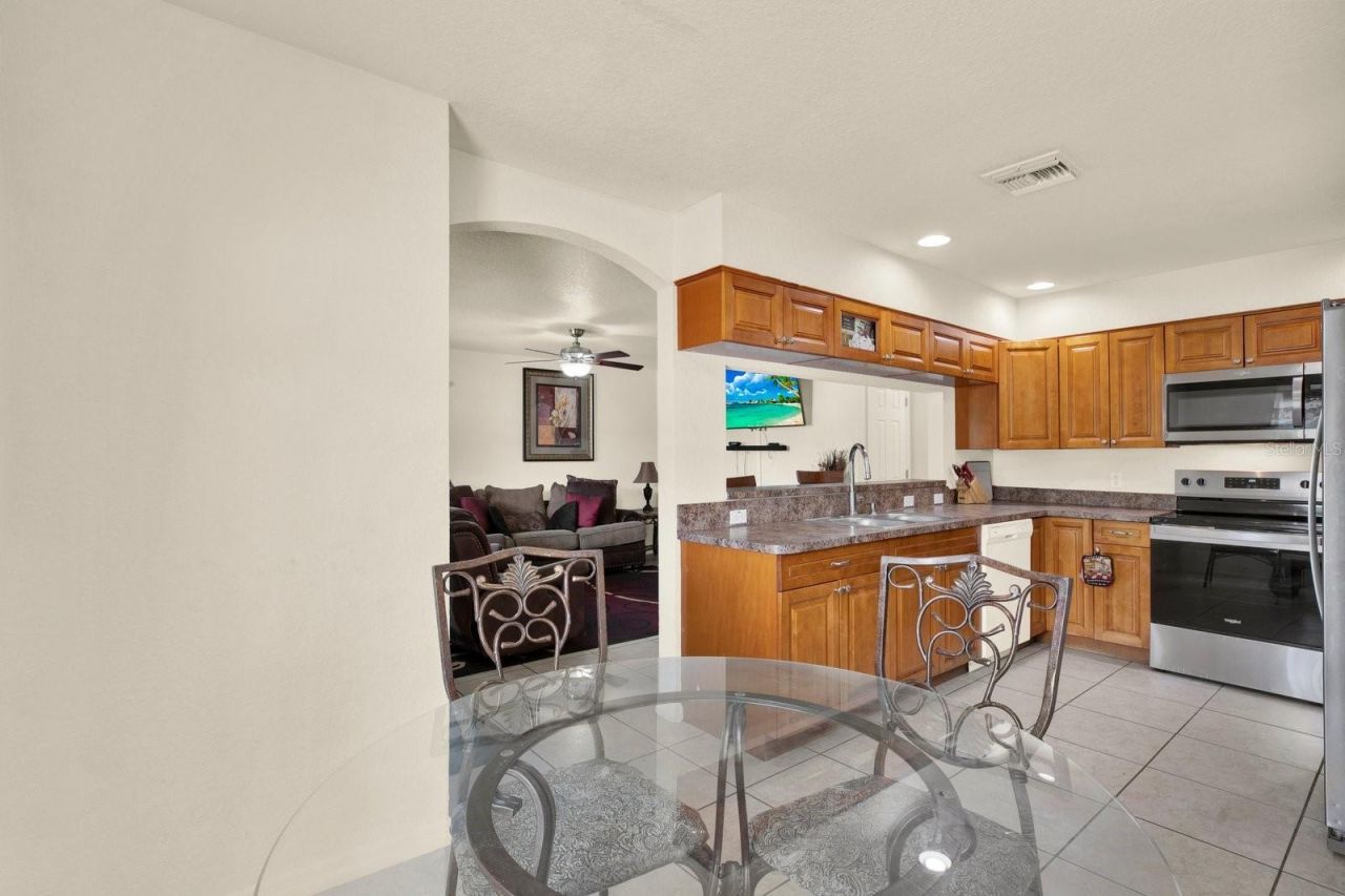 4635 26th Avenue N, Saint Petersburg, FL 33713 Photo