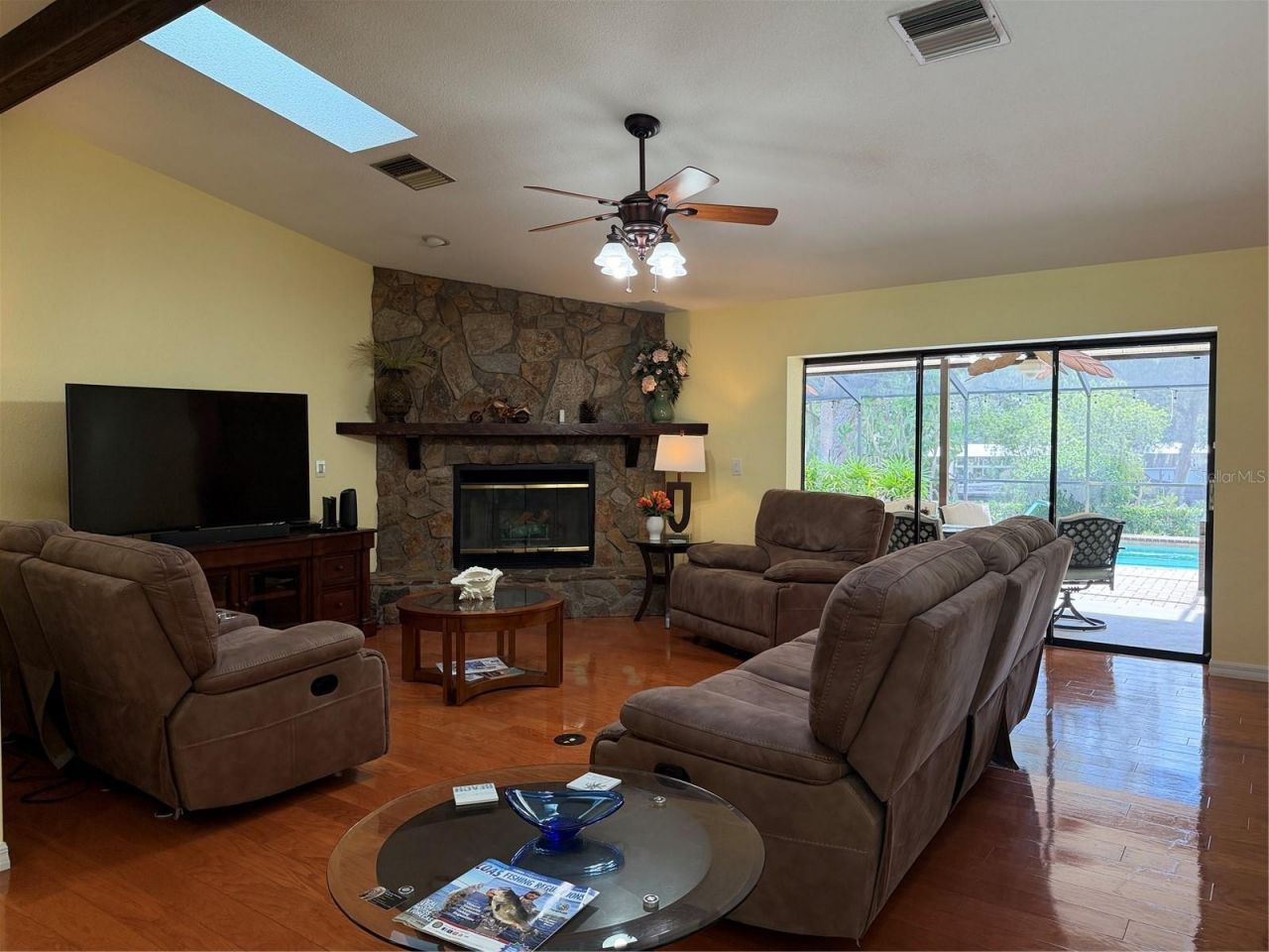 11878 W Riverhaven Drive, Homosassa, FL 34448 Photo
