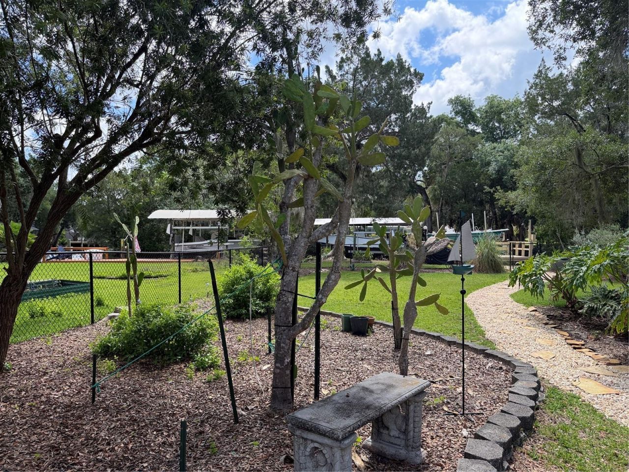 11878 W Riverhaven Drive, Homosassa, FL 34448 Photo