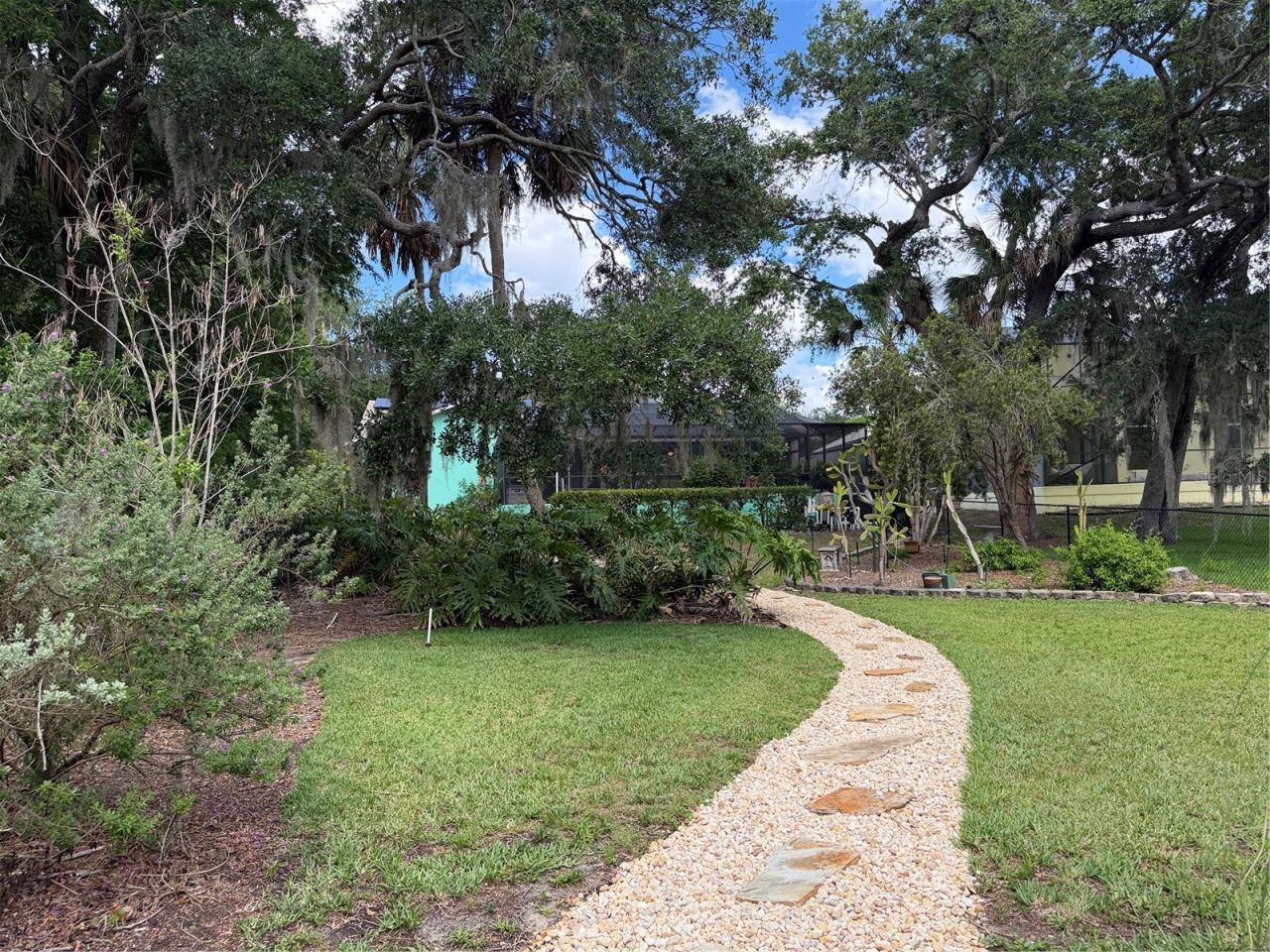 11878 W Riverhaven Drive, Homosassa, FL 34448 Photo