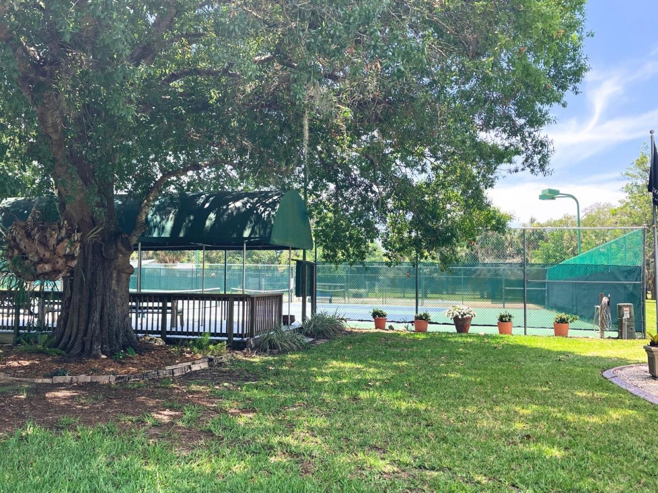 11878 W Riverhaven Drive, Homosassa, FL 34448 Photo