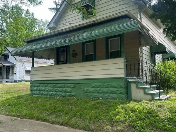 4263 E 163 Street , Cleveland, OH 44128