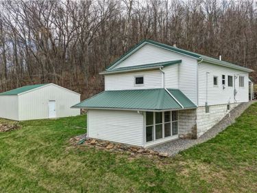 12413 Lick Run RD, Newcomerstown, OH 43832