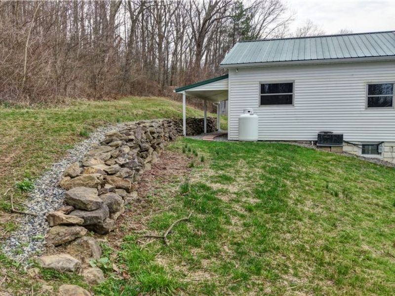 12413 Lick Run RD, Newcomerstown, OH 43832 Photo 19
