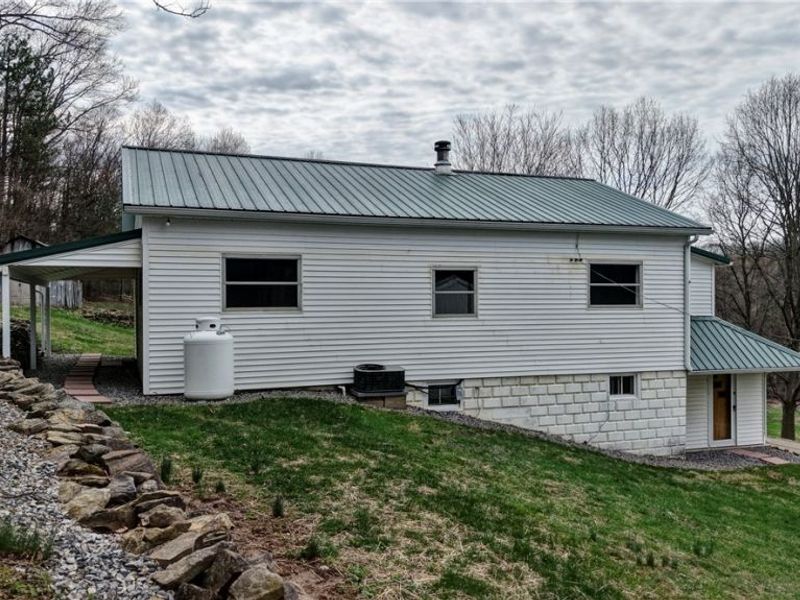 12413 Lick Run RD, Newcomerstown, OH 43832 Photo 20