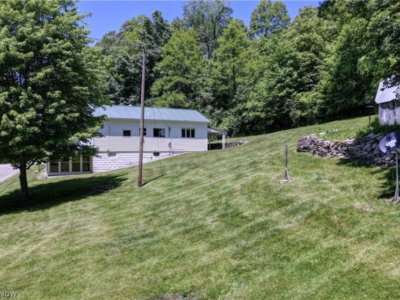 12413 Lick Run RD, Newcomerstown, OH 43832 Photo 29