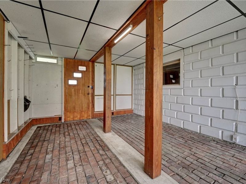 12413 Lick Run RD, Newcomerstown, OH 43832 Photo 33