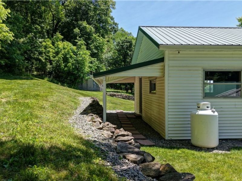 12413 Lick Run RD, Newcomerstown, OH 43832 Photo 34
