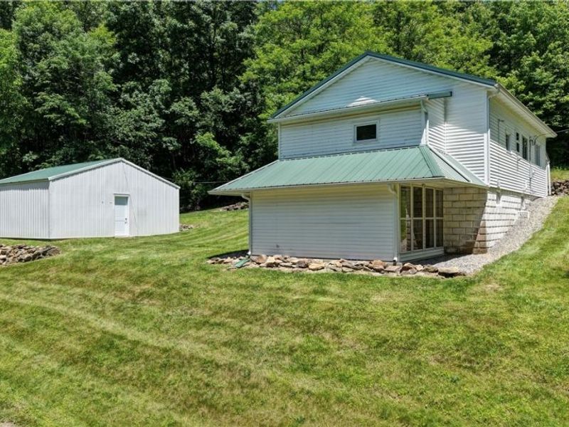 12413 Lick Run RD, Newcomerstown, OH 43832 Photo 5