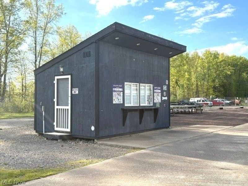 9673 US 224, Deerfield, OH 44411 Photo 19