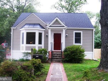 4006 WOODLAND DRIVE, FAIRFAX, VA 22030