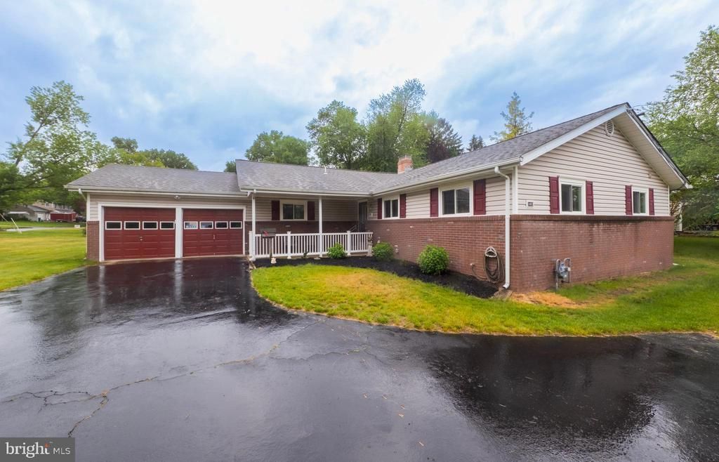 1493 Wynwood Drive, Cinnaminson, NJ 08077 Main Photo
