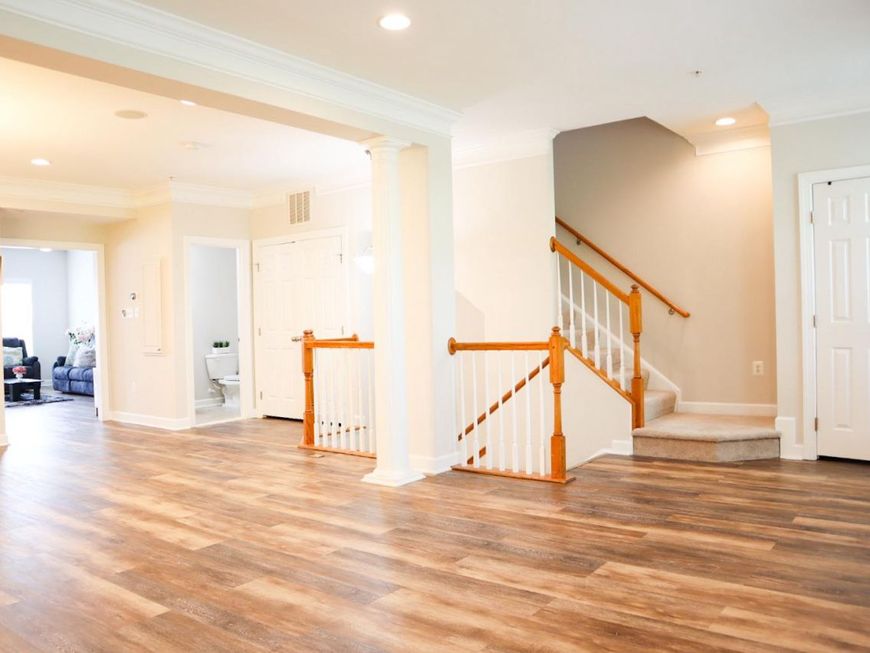 207 Community Center Avenue, Unit 207, Gaithersburg, MD 20878 Main Photo