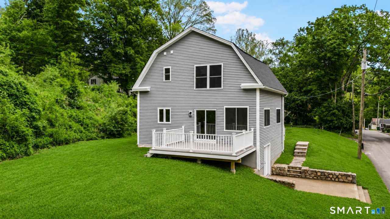 325 Fish Rock, Southbury, CT 06488 Main Photo