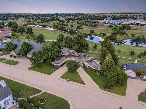 1205 Oak Tree Drive, Edmond, OK 73025