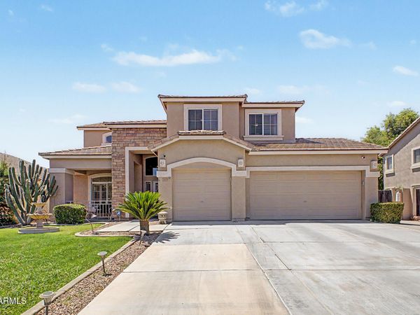 3455 E MAYBERRY Court, Gilbert, AZ 85297