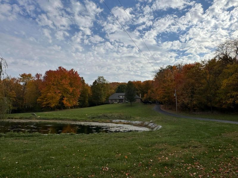 7207 Coonpath Road NW, Carroll, OH 43112 Photo 2