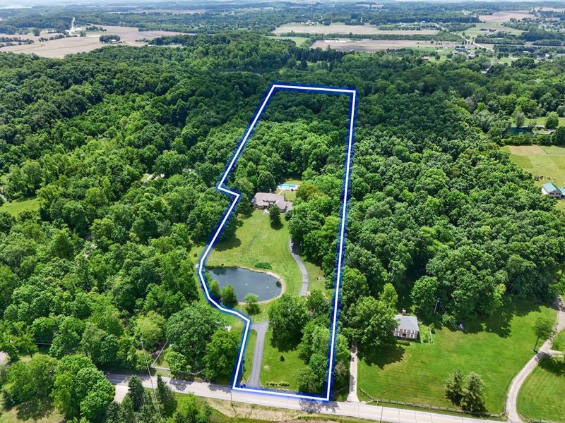 7207 Coonpath Road NW, Carroll, OH 43112 Photo 3