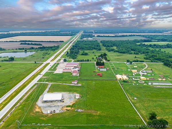 375 E State Hwy 51 , Coweta, OK 74429