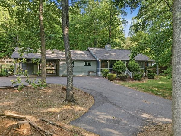 1677 Long Ridge Road, Hiawassee, GA 30546