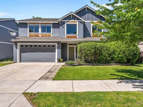 2847 SW Indian Place, Redmond, OR 97756