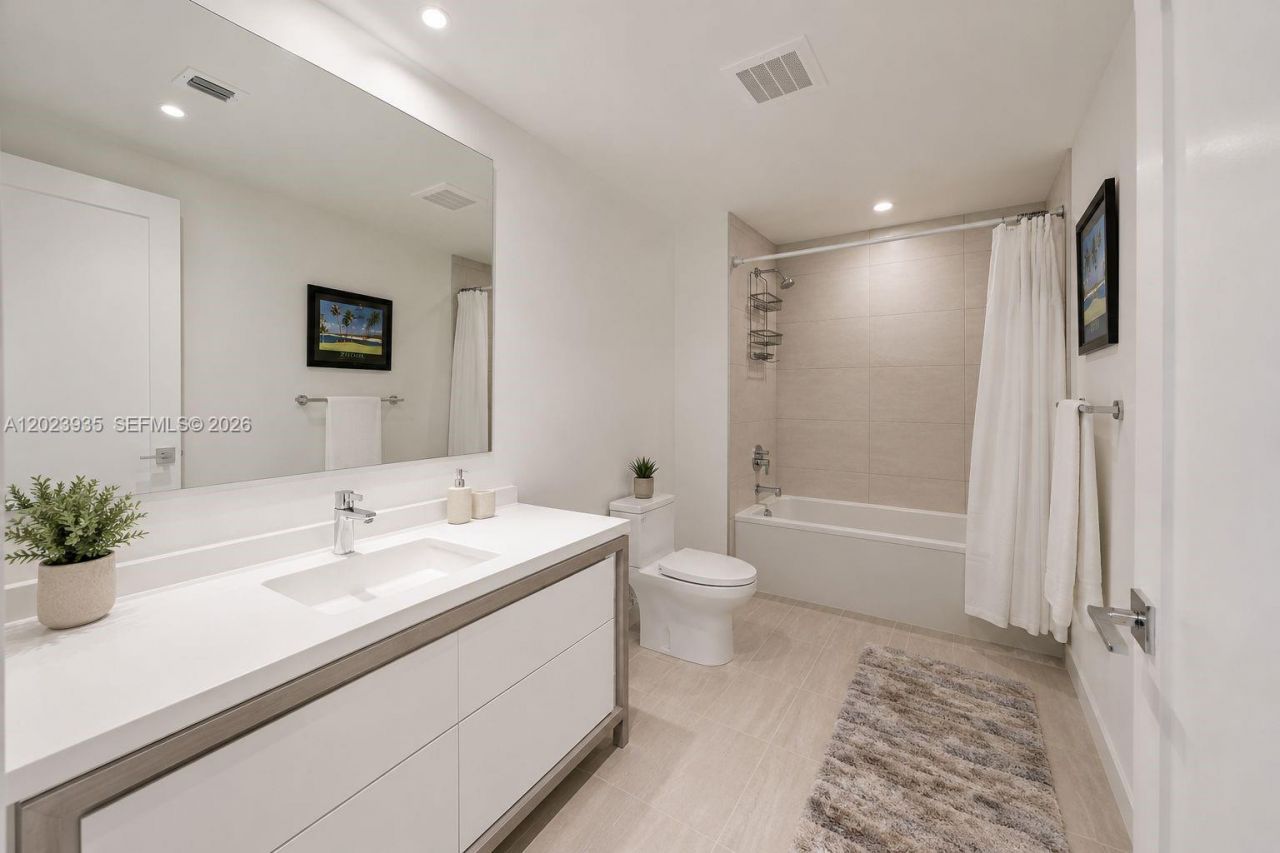 2000 Metropica Way , Unit 1408, Sunrise, FL 33323 Photo