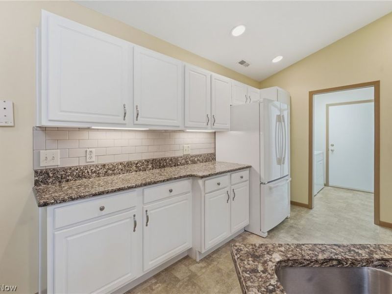 1210 Pebble Chase Circle NE, Massillon, OH 44646 Photo 12