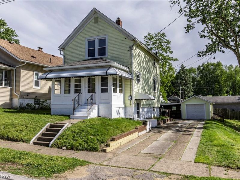 1304 Nestor Avenue, Akron, OH 44314 Photo 1