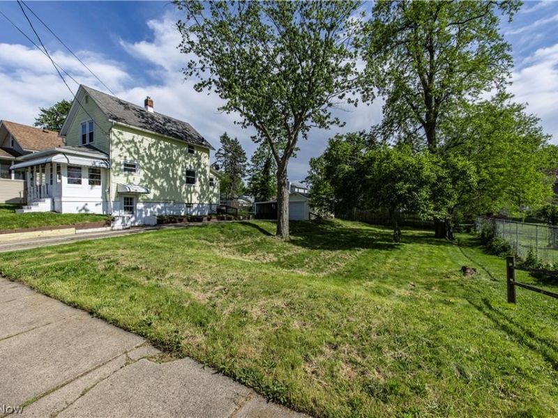 1304 Nestor Avenue, Akron, OH 44314 Photo 4