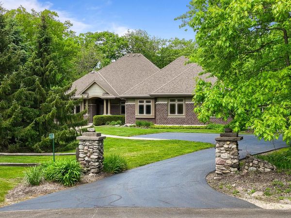 W4390 N Lake Shore DRIVE, Lake Geneva, WI 53147