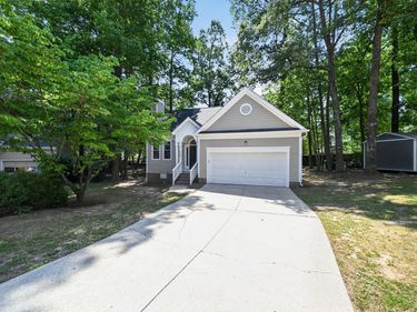 4732 Cooksbury Court, Raleigh, NC 27604