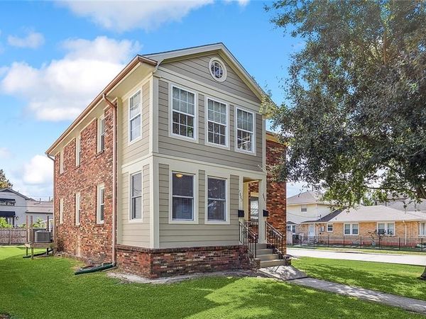 6801 03 VICKSBURG Street , New Orleans, LA 70124