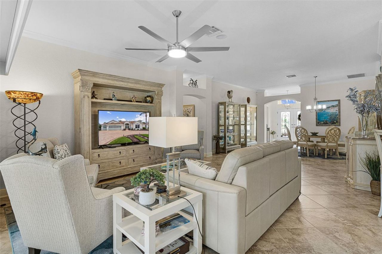 923 Moses Loop , The Villages, FL 32162 Photo
