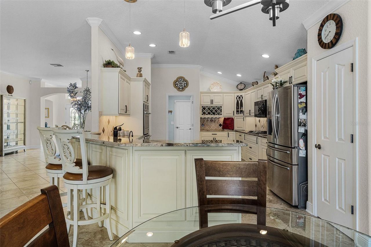 923 Moses Loop , The Villages, FL 32162 Photo