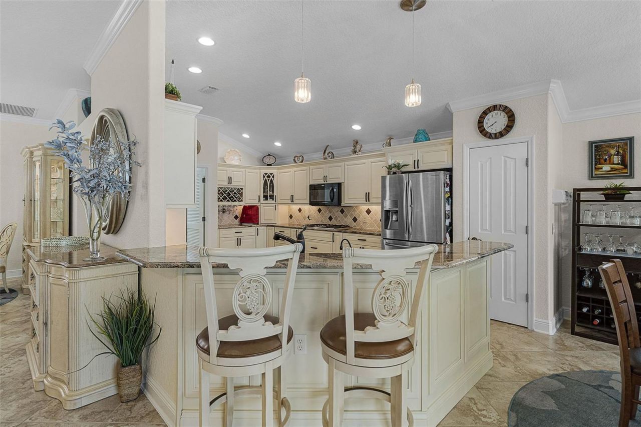 923 Moses Loop , The Villages, FL 32162 Photo