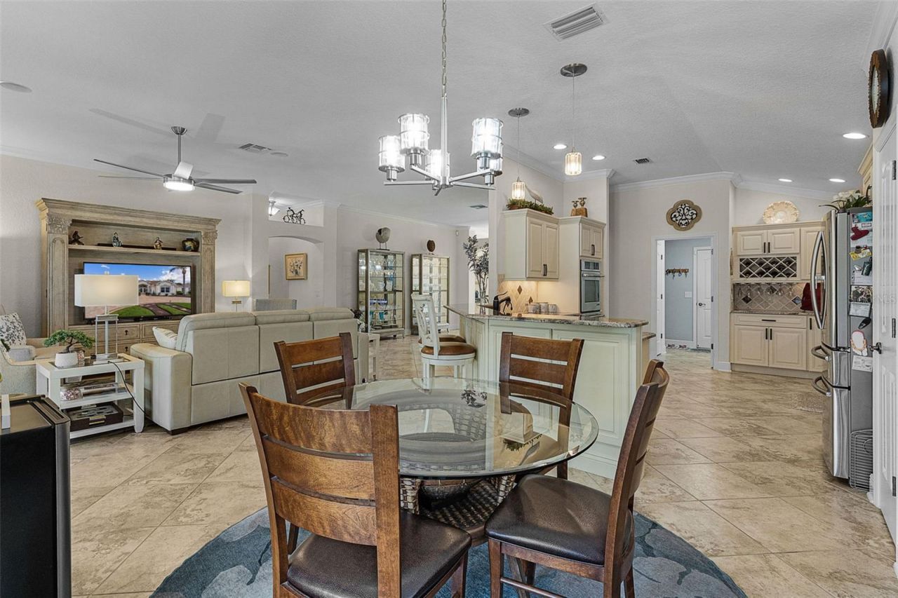 923 Moses Loop , The Villages, FL 32162 Photo