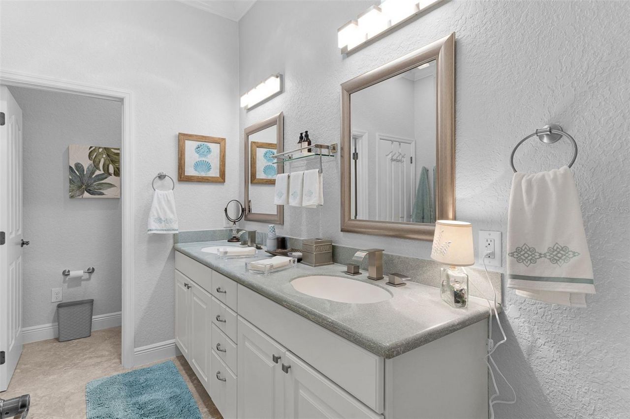 923 Moses Loop , The Villages, FL 32162 Photo