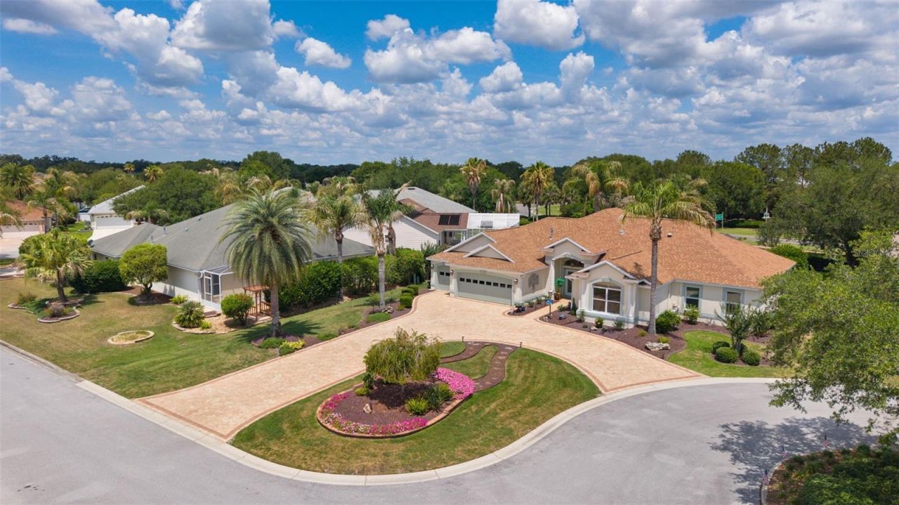 923 Moses Loop , The Villages, FL 32162 Photo