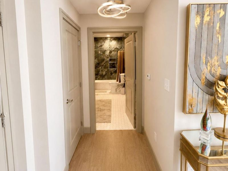 51 N High Street , Unit 304, Columbus, OH 43215 Photo 9