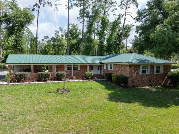 422 NW College Loop , Madison, FL 32340