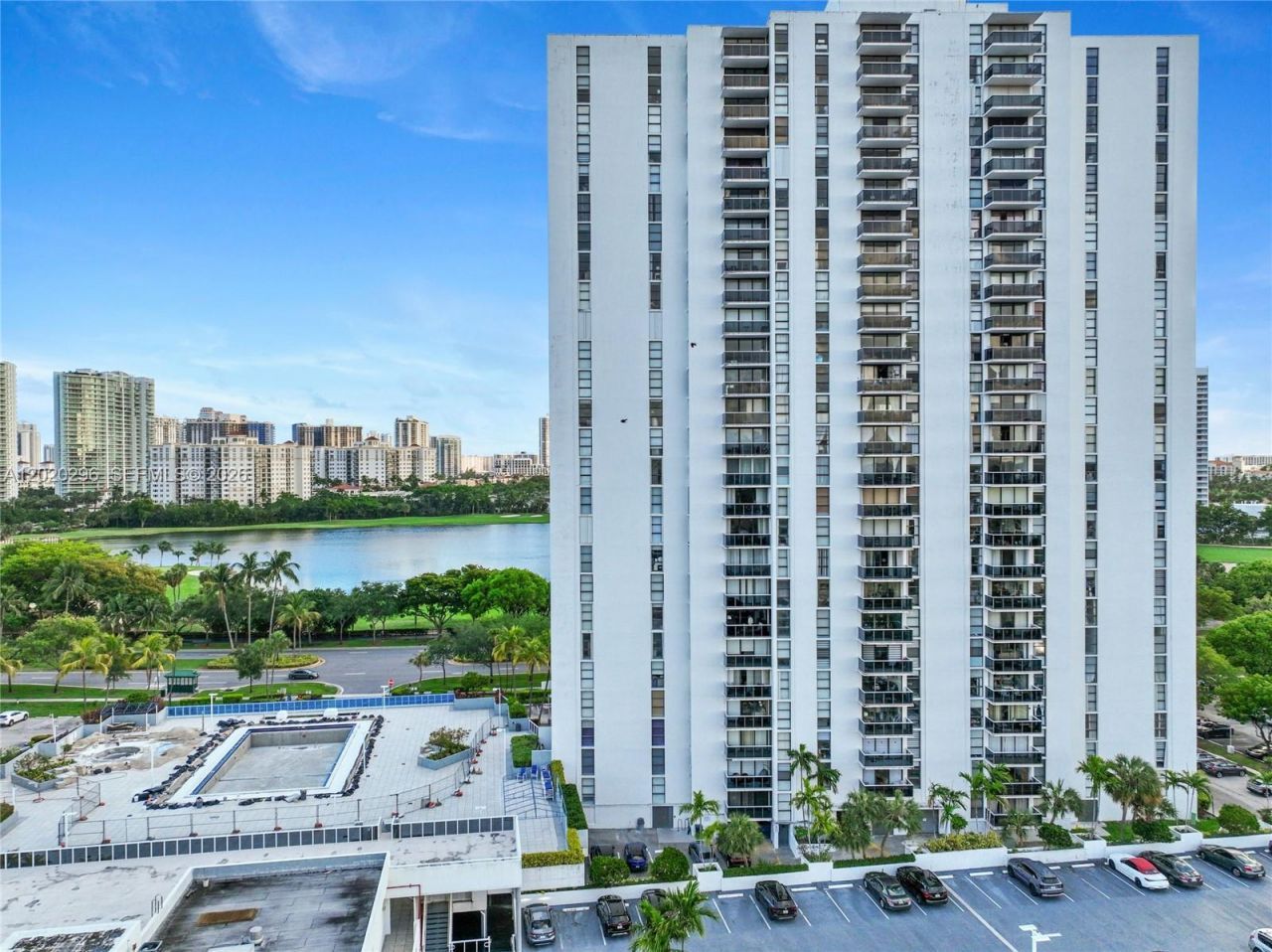 3625 N Country Club Dr , Unit 1203, Aventura, FL 33180 Photo