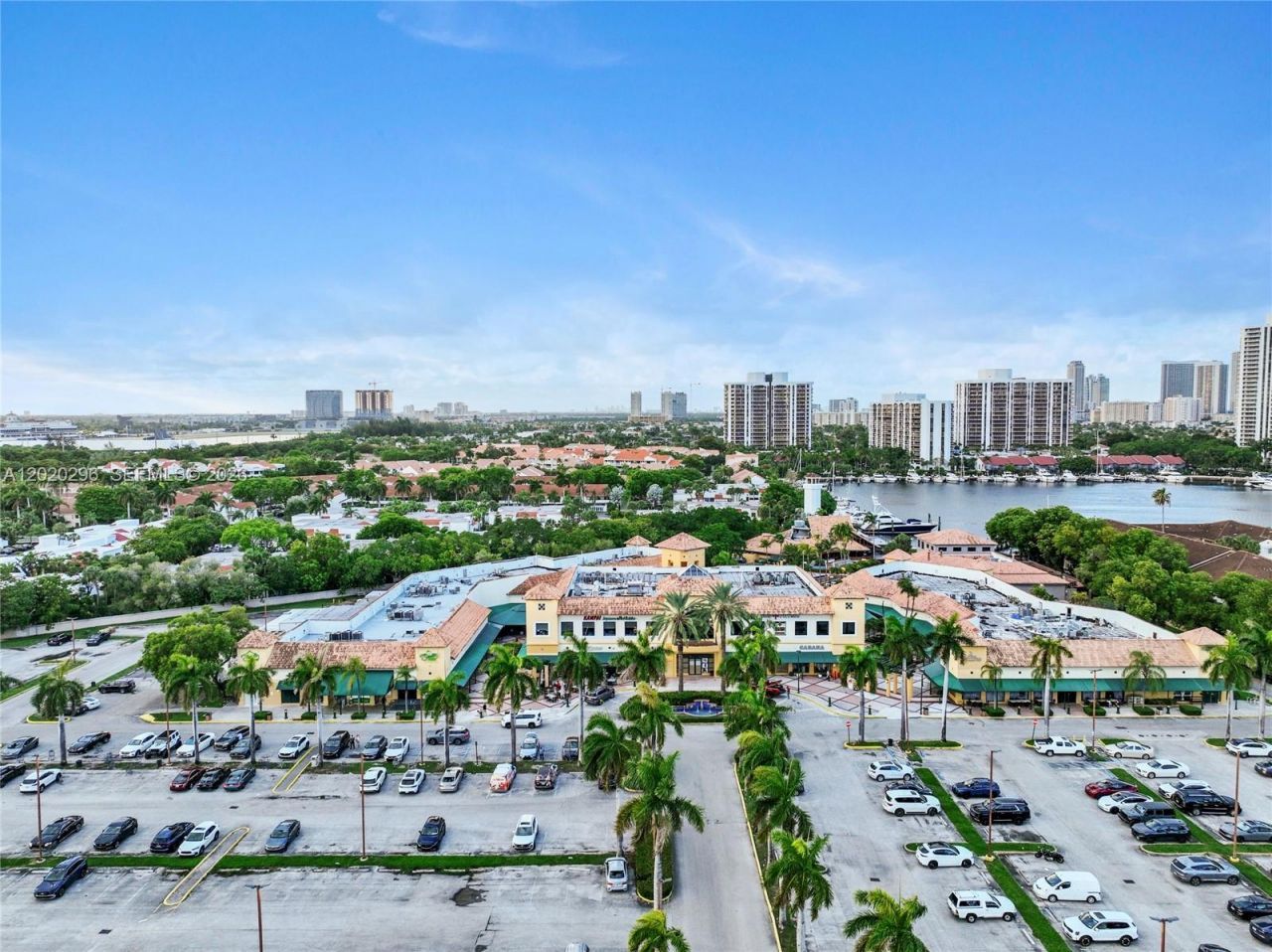 3625 N Country Club Dr , Unit 1203, Aventura, FL 33180 Photo