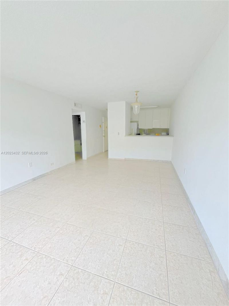 1225 NE 124th St, Unit 32B, North Miami, FL 33161 Photo