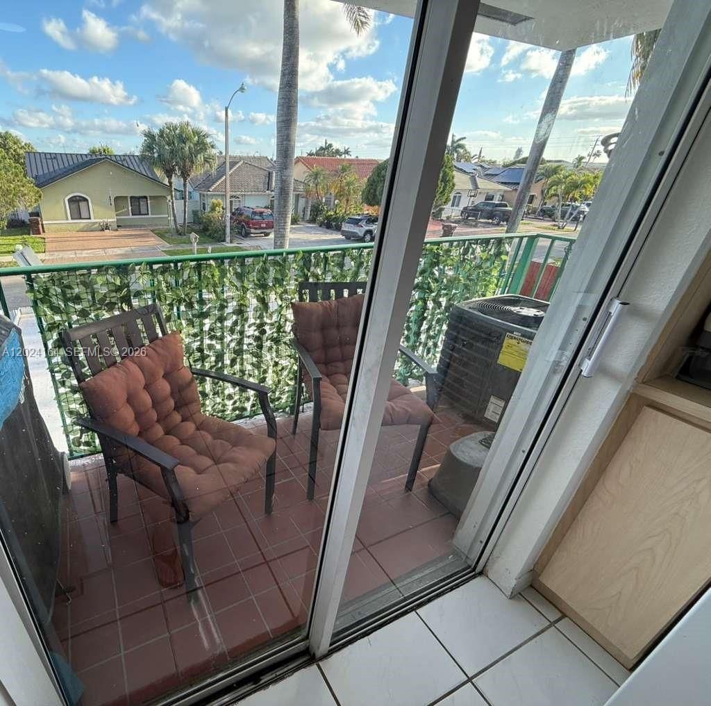 3514 W 76th St , Unit 203, Hialeah, FL 33018 Photo