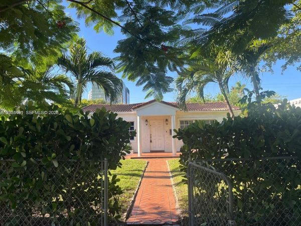 1912 Taylor St , Hollywood, FL 33020